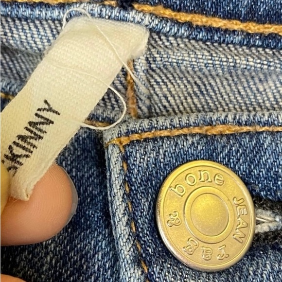 EUC Rag & Bone Mid Wash Skinny Jeans in Monument - Picture 11 of 14